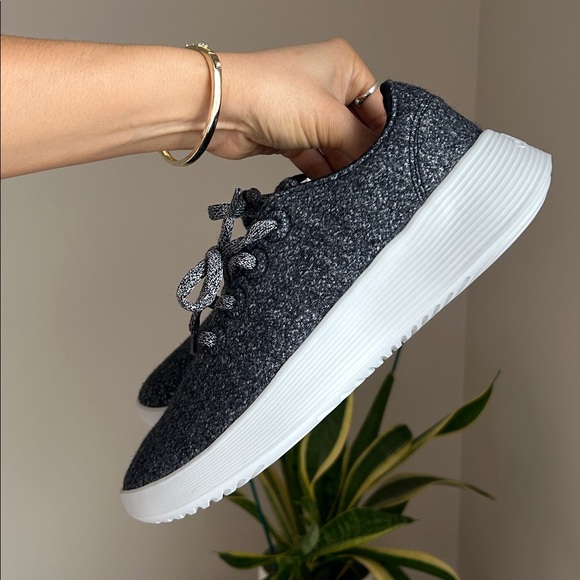 Allbirds Wool Runner Go Shoes - Picture 14 of 17